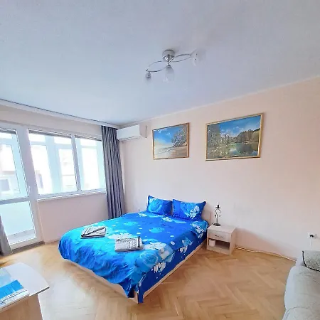 Apartamento Варна Хостел