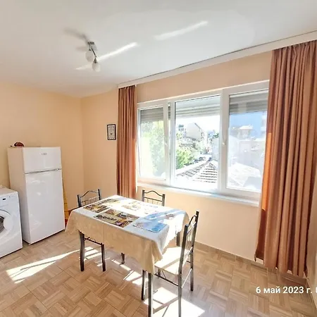 Apartamento Варна Хостел *