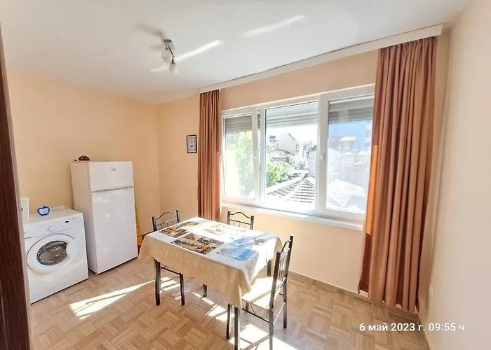 Апартаменты Варна Хостел *